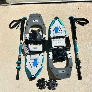 Denali Unisex Sawtooth Spin Snowshoe 8×25 w/ Poles & Bag Winter Hiking